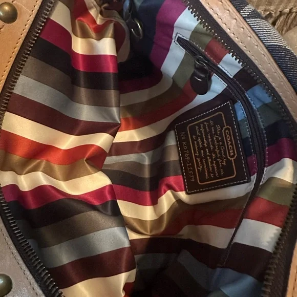 Authentic Coach Vintage Legacy Denim Sig. Medium Lily Handbag!! RARE - Picture 7 of 15